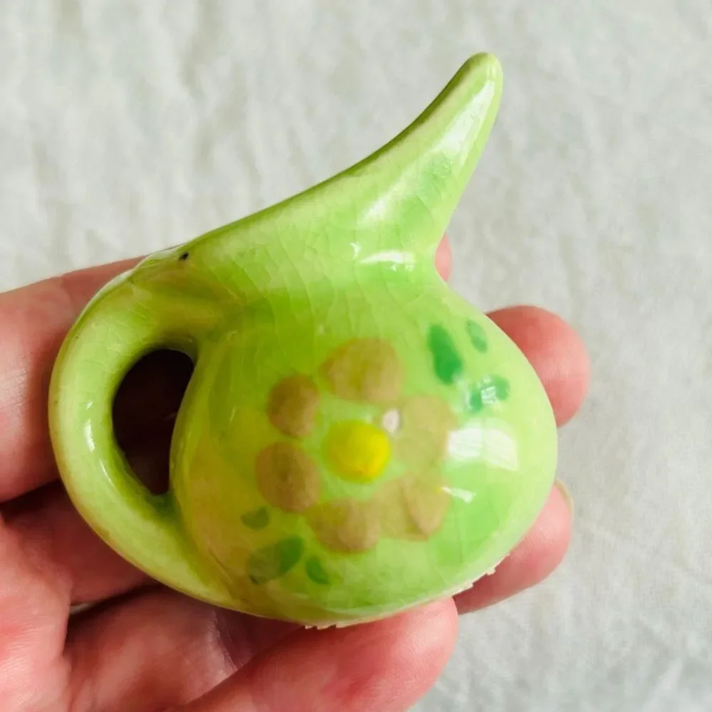 4 Vintage Miniature Pitchers Ceramic Floral Souvenir Toby Girl